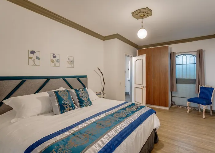 Pensión Casa Amatlan Ciento Dos México DF