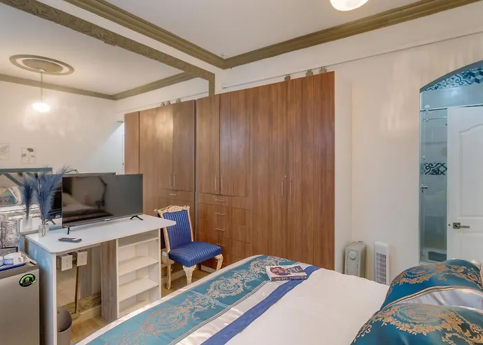 Pensión Casa Amatlan Ciento Dos *
