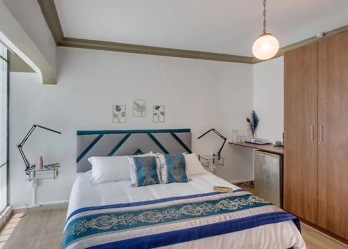 Casa Amatlan Ciento Dos Pensión