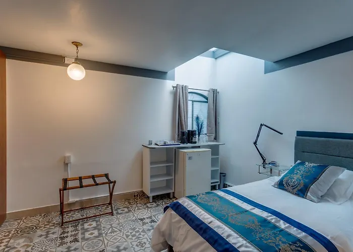 Pensión Casa Amatlan Ciento Dos México DF