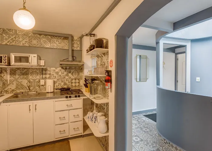 Casa Amatlan Ciento Dos Pensión *