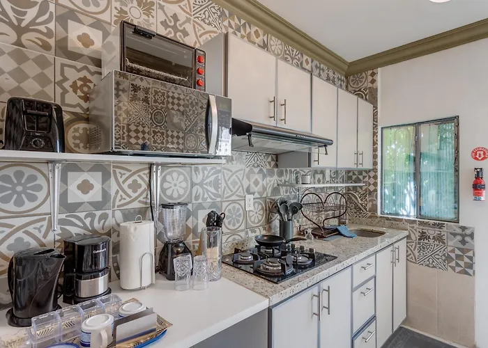 Pensión Casa Amatlan Ciento Dos México DF