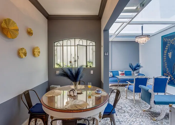 Casa Amatlan Ciento Dos Pensión *